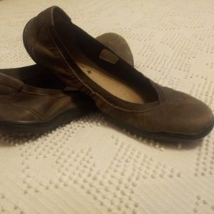 Soul of Africa VIVO BAREFOOT Flats
